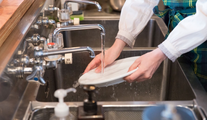 10-tips-lower-your-restaurants-water-bill