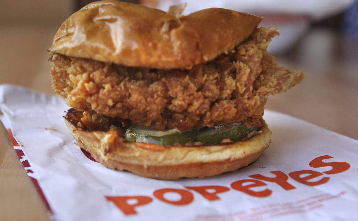 popeyes chicken sandwich soldout